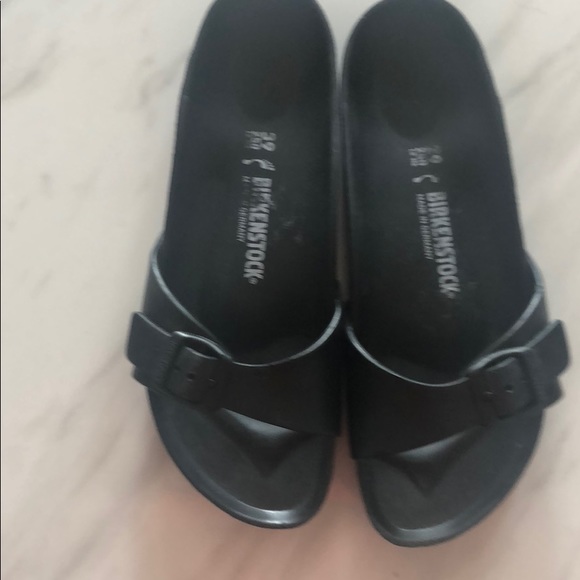 birkenstock plastic flip flops